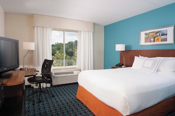 Room, 1 Queen Bed, Accessible Bathtub