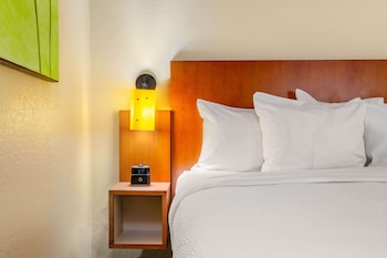 Room, 2 Double Beds, Accessible, Non Smoking (Mobility/Hearing, bathtub)