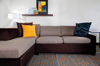 Suite, 2 Bedrooms (Hearing Accessible)