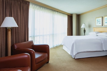 Pure, Club Room, 1 Queen Bed