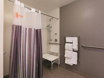 Room, 2 Double Beds, Accessible, Non Smoking (Mobility)