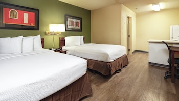 Standard Room, 2 Double Beds, Accessible, Non Smoking (Kitchen)