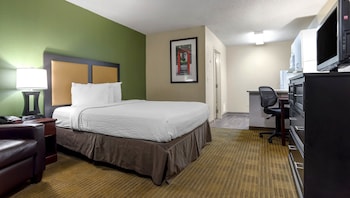 Standard Room, 1 Queen Bed, Accessible, Non Smoking (Kitchen)