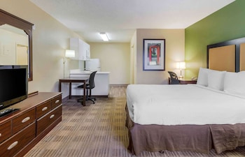 Studio, 1 Queen Bed, Non Smoking