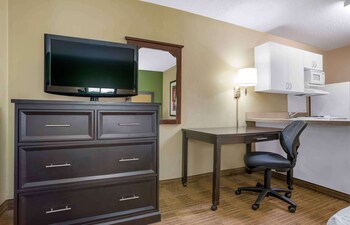Studio, 2 Double Beds, Non Smoking, Refrigerator & Microwave