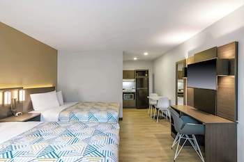 Standard Room, 2 Queen Beds, Non Smoking, Kitchenette