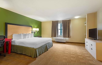 Studio, 1 King Bed, Non Smoking