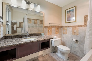 Suite, 1 King Bed, Non Smoking, Jetted Tub (Spa Tub)