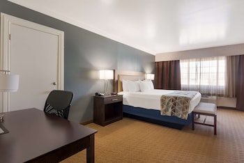 Suite, 1 King Bed, Non Smoking, Jetted Tub