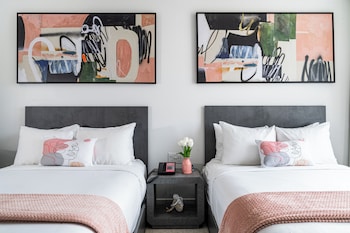 Classic Room - 2 Double Beds