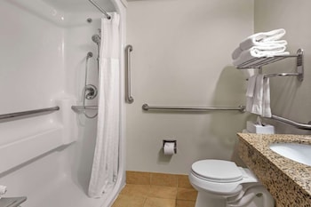 Room, 2 Queen Beds, Accessible, Non Smoking