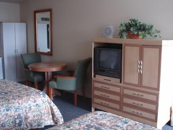 Standard Room, 2 Queen Beds