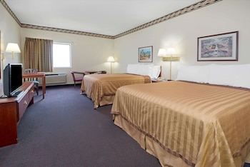 Room, 2 Queen Beds, Non Smoking