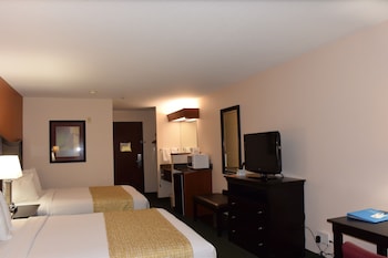 Room, 2 Queen Beds, Accessible, Non Smoking (Pet-Friendly, Mobility)