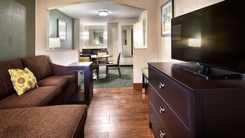 Suite, 1 King Bed, Smoking, Refrigerator & Microwave