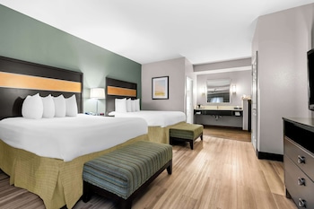 Standard Room, 2 Queen Beds, Non Smoking, Refrigerator & Microwave