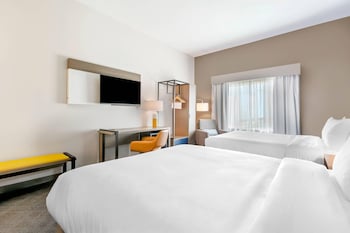Room, 2 Queen Beds, Accessible, Non Smoking