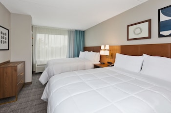 Studio Suite, 2 Queen Beds, Accessible Bathtub, Kitchen (Mobility)