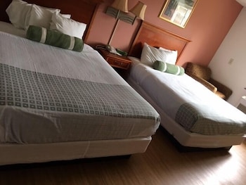 Room, 2 Double Beds, Smoking