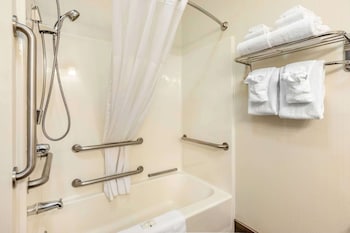 Suite, Multiple Beds, Accessible, Non Smoking