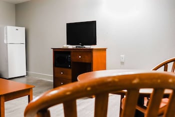 Suite, 2 Queen Beds, Non Smoking (Efficiency)