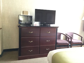 Suite, 1 King Bed, Non Smoking, Jetted Tub