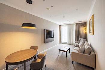 City View Suite
