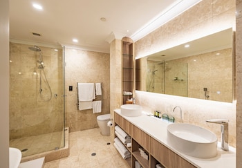 City View Suite