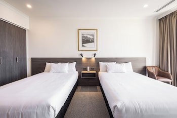 Premier Twin River View