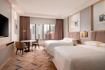 Club Room, 1 King Bed