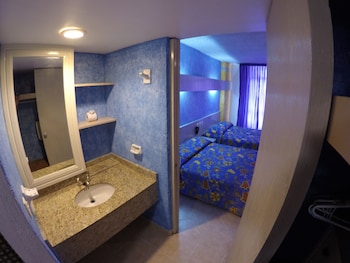 Standard Room, 2 Double Beds, Balcony