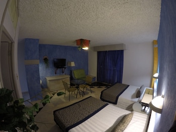 Superior Room, 2 Double Beds, Balcony
