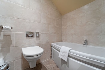 Dainton Suite