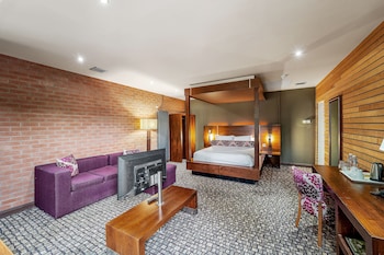Hurlstone Suite