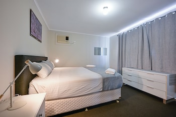 Room, Multiple Beds, Non Smoking