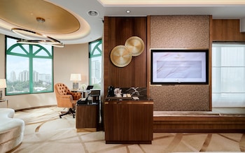 Business Suite