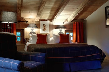 Club Room