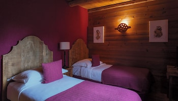 Suite with room for 2 or 3 children
