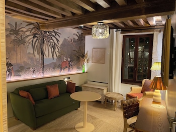 Village Room 23m2
