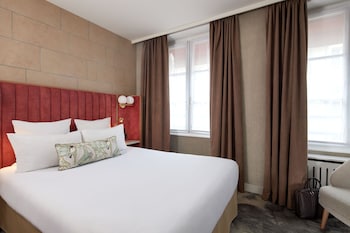 Superior Room, 1 Queen Bed, Non Smoking
