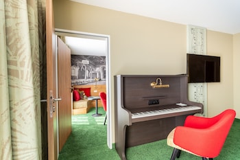 TWICY Family Double Room with connecting door