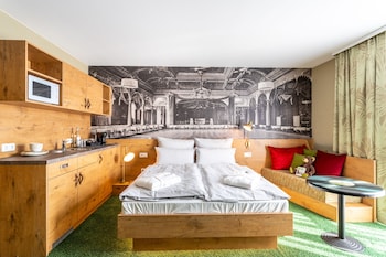 TASTY Double Room with kitchenette