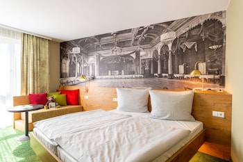 TWICY Family Double Room with connecting door