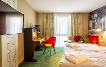 MIGHTY Double Room with coffee machine - quiet room