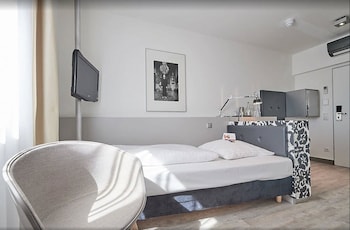Economy Single Room