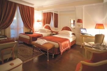 Deluxe Double or Twin Room, Terrace