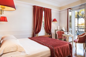 Deluxe Double or Twin Room, Pool View
