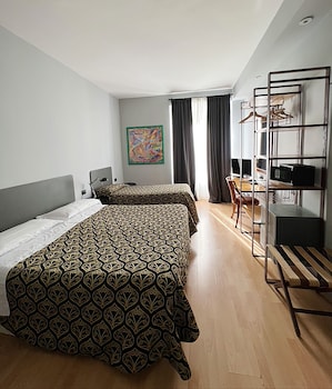 Classic Triple Room
