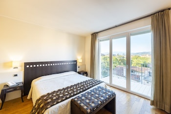 Superior Double Room, Balcony