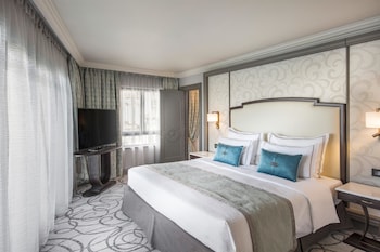Prestige Suite